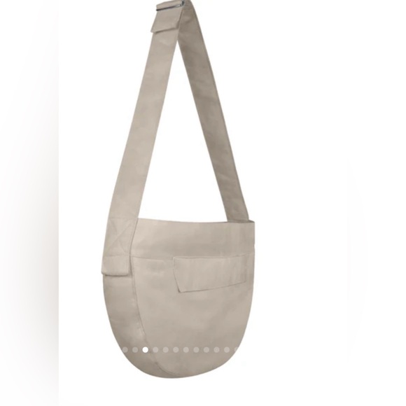 Susan Lancie Designs | Cuddle Carrier with Curly Sue - Picture 2 of 6